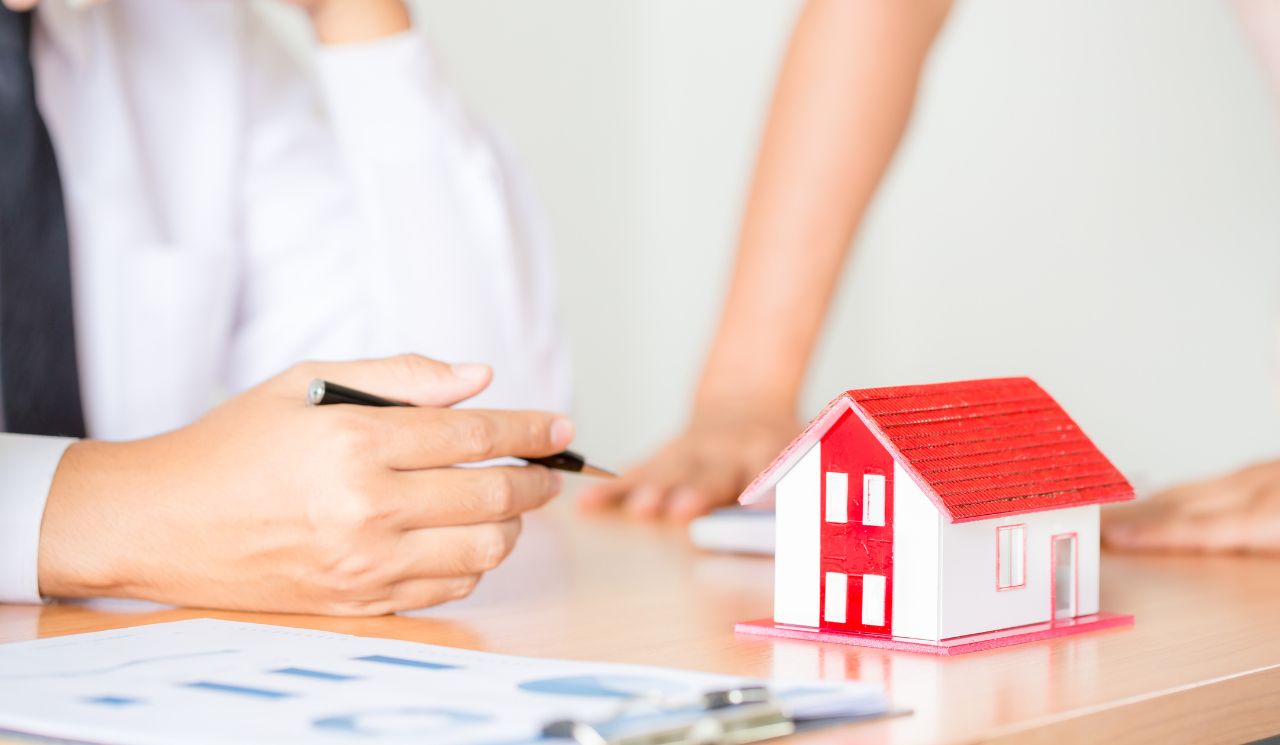 Comment choisir la meilleure assurance pour un prêt immobilier ?